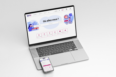 Image d'un ordinateur portable affichant l'accueil du site